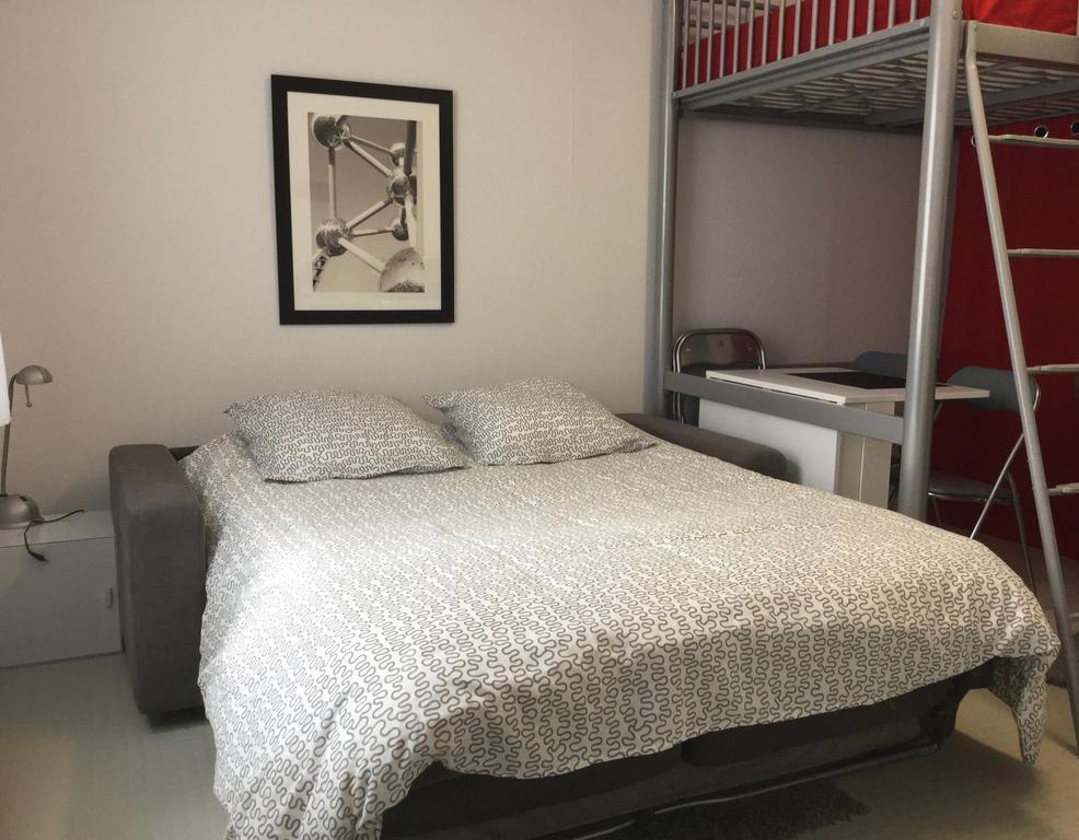 Studio Sur Cour Au Coeur De Кольмар Экстерьер фото